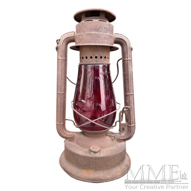 Red Rusty Ship Lantern